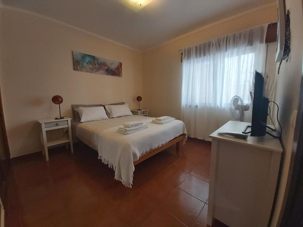 Great 1Bed Flat - Praia Da Rocha - Wi-Fi - Parking Portimao Ngoại thất bức ảnh