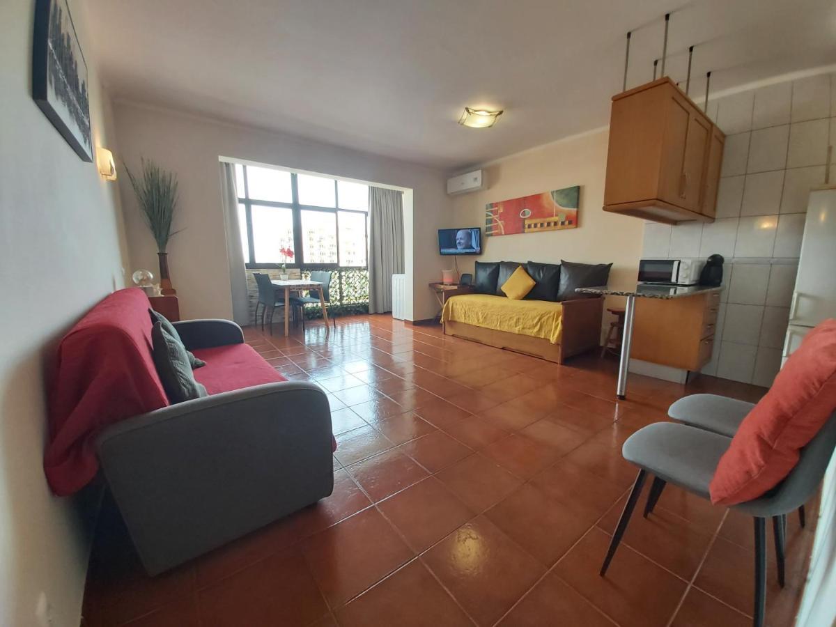 Great 1Bed Flat - Praia Da Rocha - Wi-Fi - Parking Portimao Ngoại thất bức ảnh